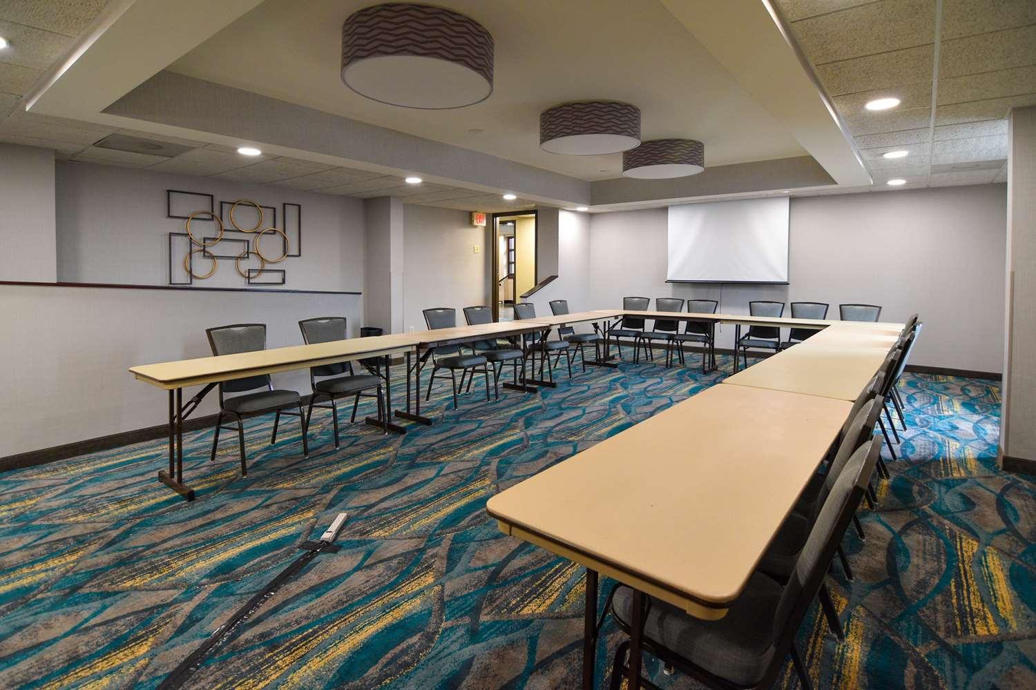 Best Western Plus Indianapolis North At Pyramids Exterior foto