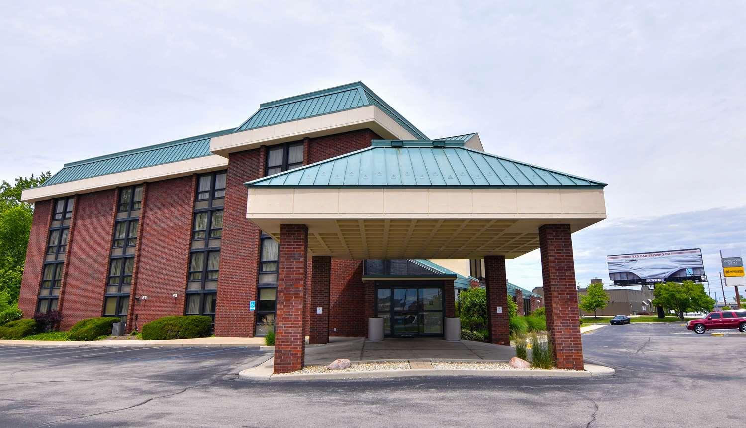 Best Western Plus Indianapolis North At Pyramids Exterior foto