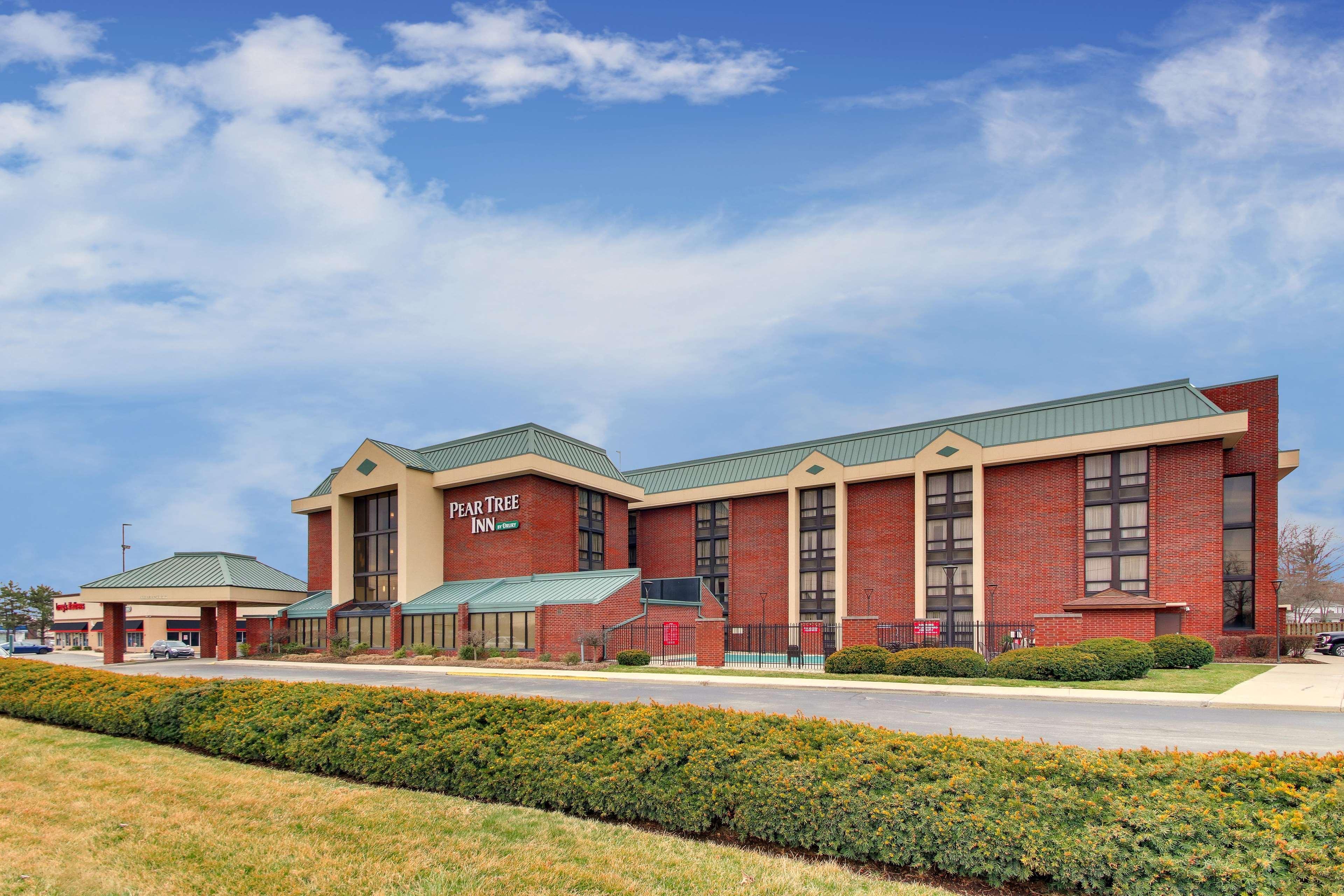 Best Western Plus Indianapolis North At Pyramids Exterior foto