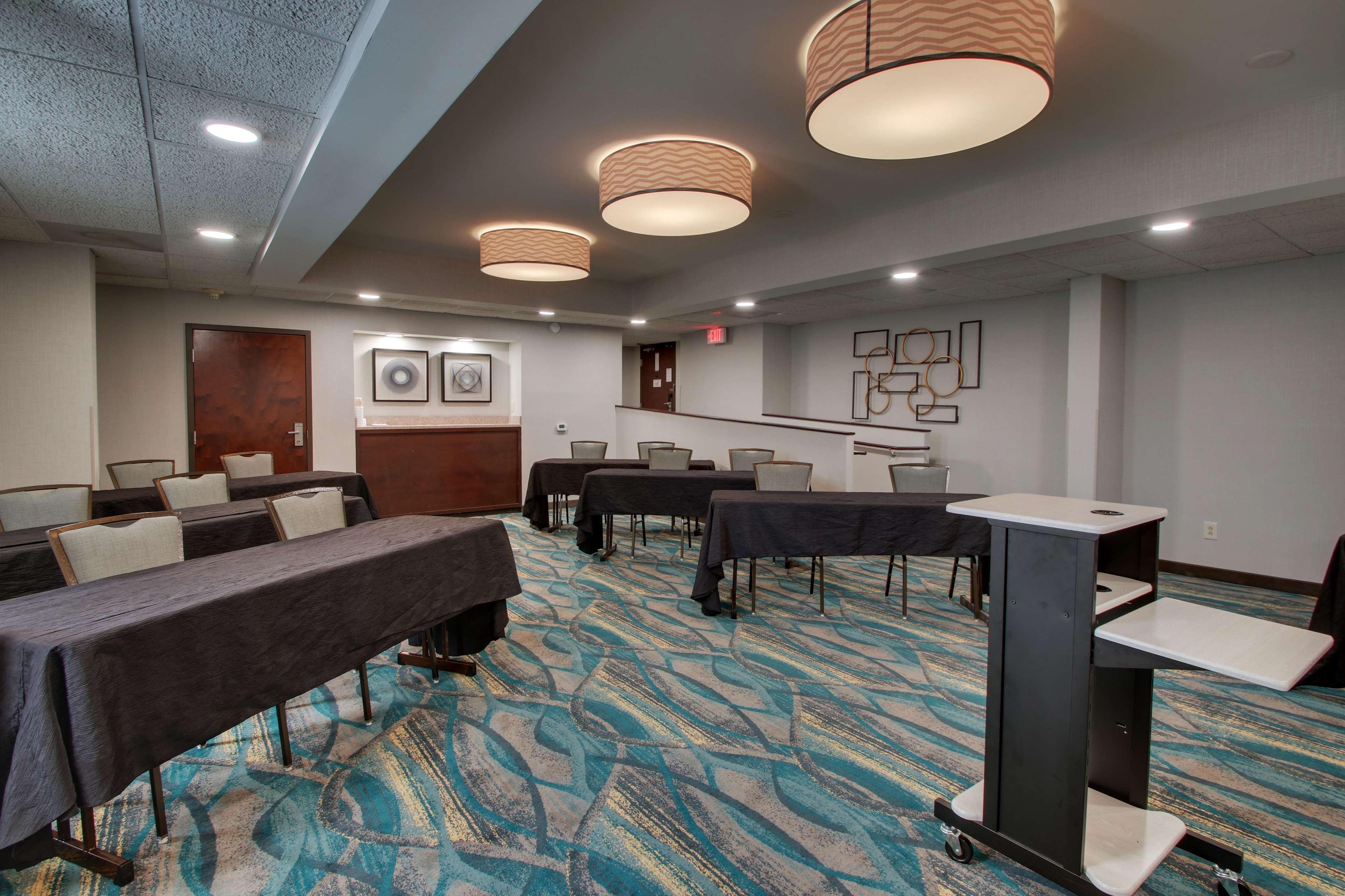 Best Western Plus Indianapolis North At Pyramids Exterior foto