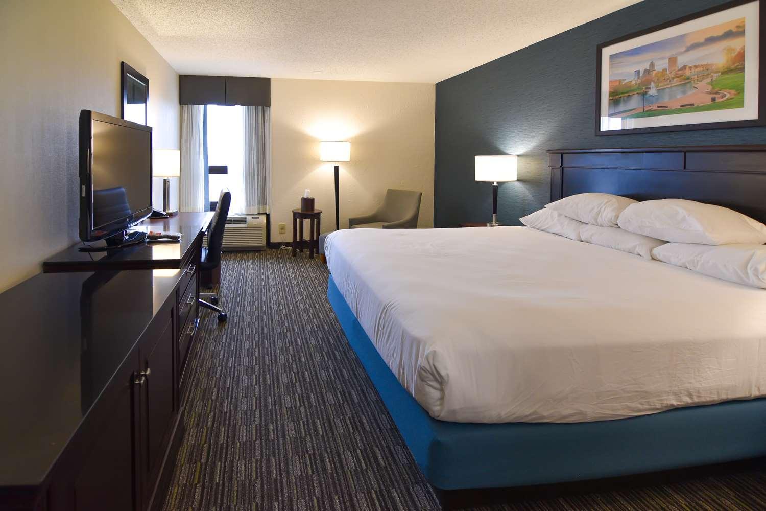 Best Western Plus Indianapolis North At Pyramids Exterior foto